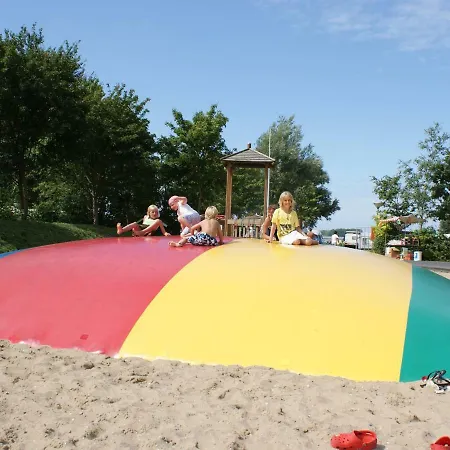 Holiday Droompark Molengroet.44 *